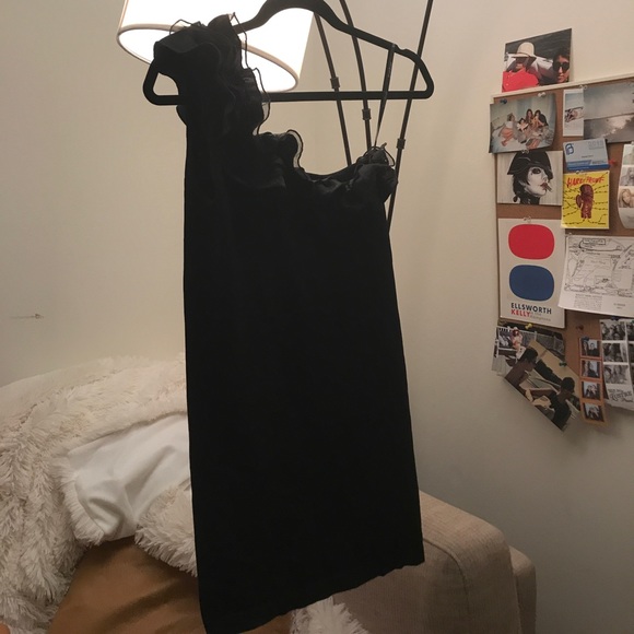 bebe one-shoulder bodycon w/ ruffle sleeve M/L - Picture 1 of 3